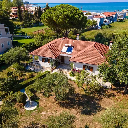 Case de vacanță Koustas' House By Corfu Solutions