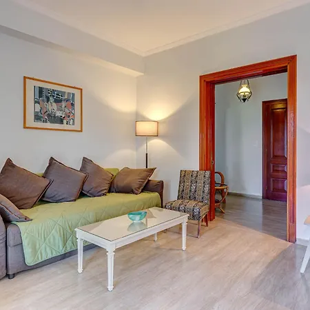 Koustas' House By Corfu Solutions بيت للعطل