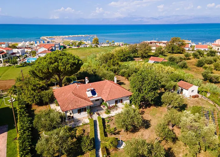 Koustas' House By Corfu Solutions * Roda (Corfu)