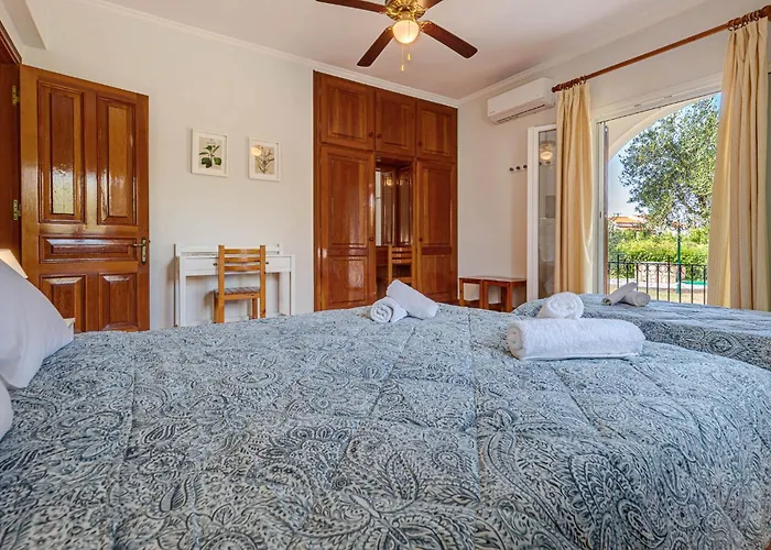 Koustas' House By Corfu Solutions * Roda (Corfu)