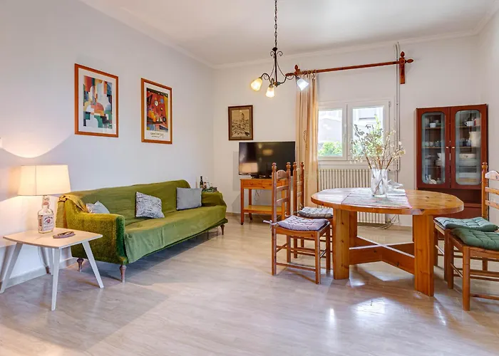 Semesterbostad Koustas' House By Corfu Solutions