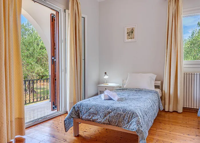 Semesterbostad Koustas' House By Corfu Solutions Roda (Corfu)