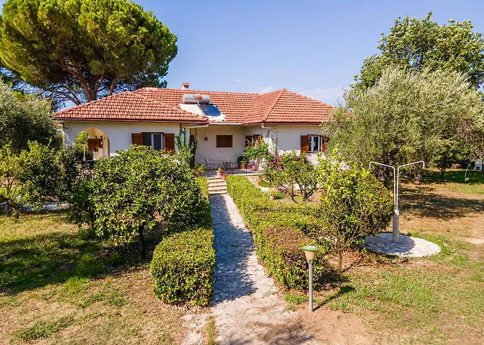 Koustas' House By Corfu Solutions *